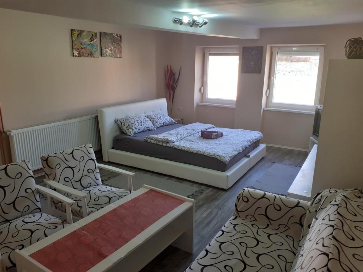 Mega Apartment سوبوتيتْسا المظهر الخارجي الصورة